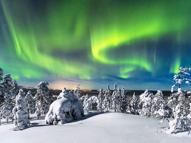 20+ Canadian Winter Experiences For Your Bucket List