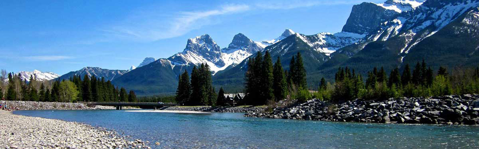 Canadian Rockies Train Trips | Rocky Mountaineer Train Banff