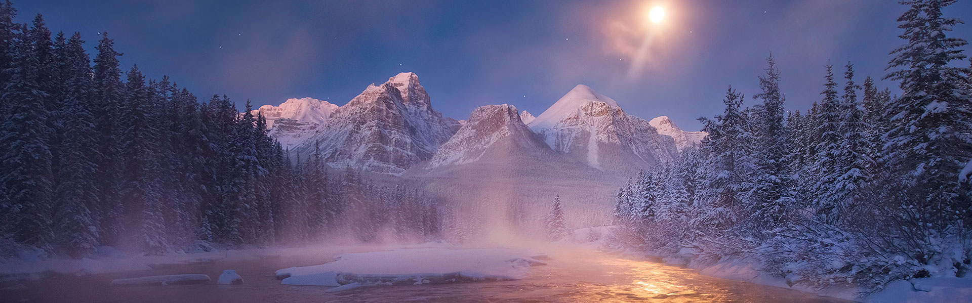 Canada Winter Trips | Rocky Mountaineer Train