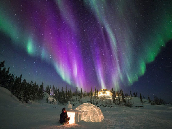 Northern Lights tours in Canada | Aurora Tours