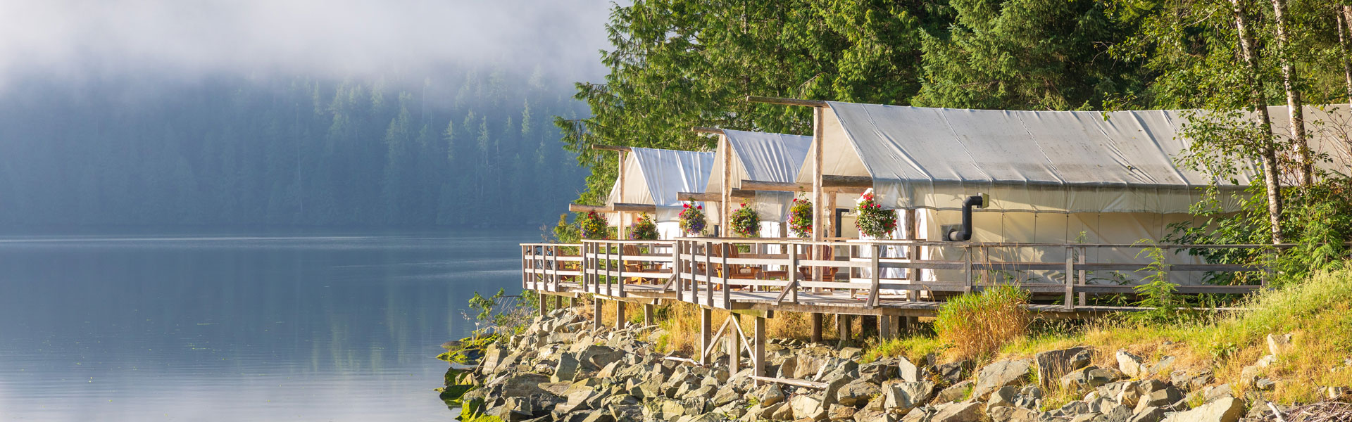 West Coast Canada Train Trips with Luxury Lodges & Hotels