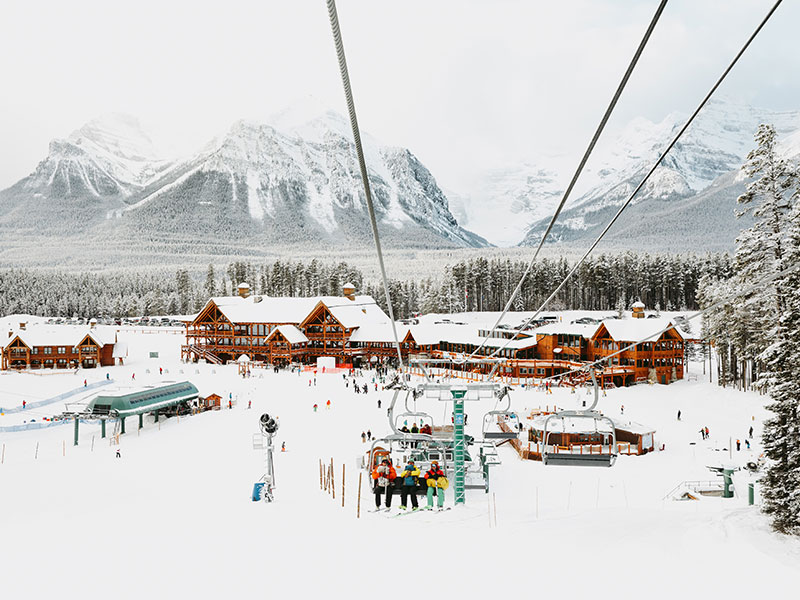 Top 5 winter vacations in Canada