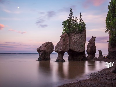Hopewell Rocks at Bay of Fundy, New Brunswick Hopewell Rocks at Bay of Fundy, New Brunswick