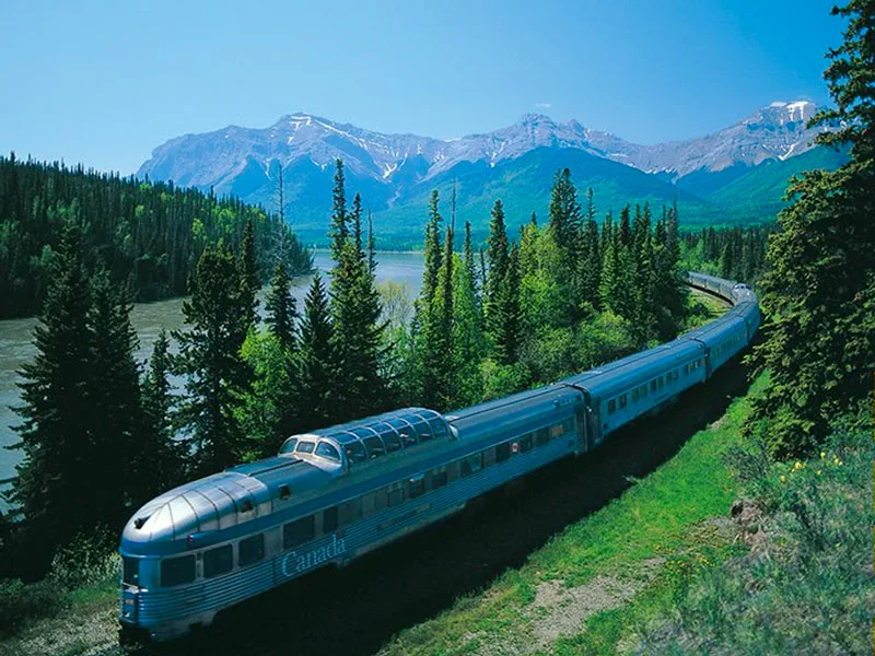 Canadian Rockies & the White Pass & Yukon Railroads | VIA Rail