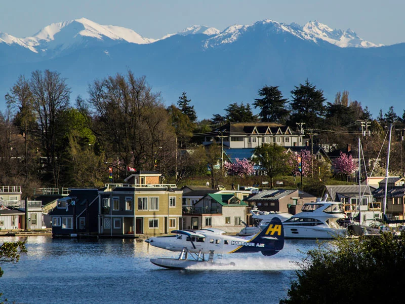 Victoria with Whales and Floatplane Package | Victoria