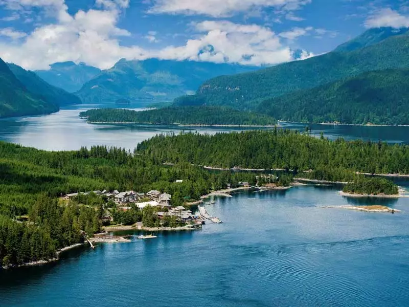 Salmon Fishing Package West Coast Canada | Sonora Resort