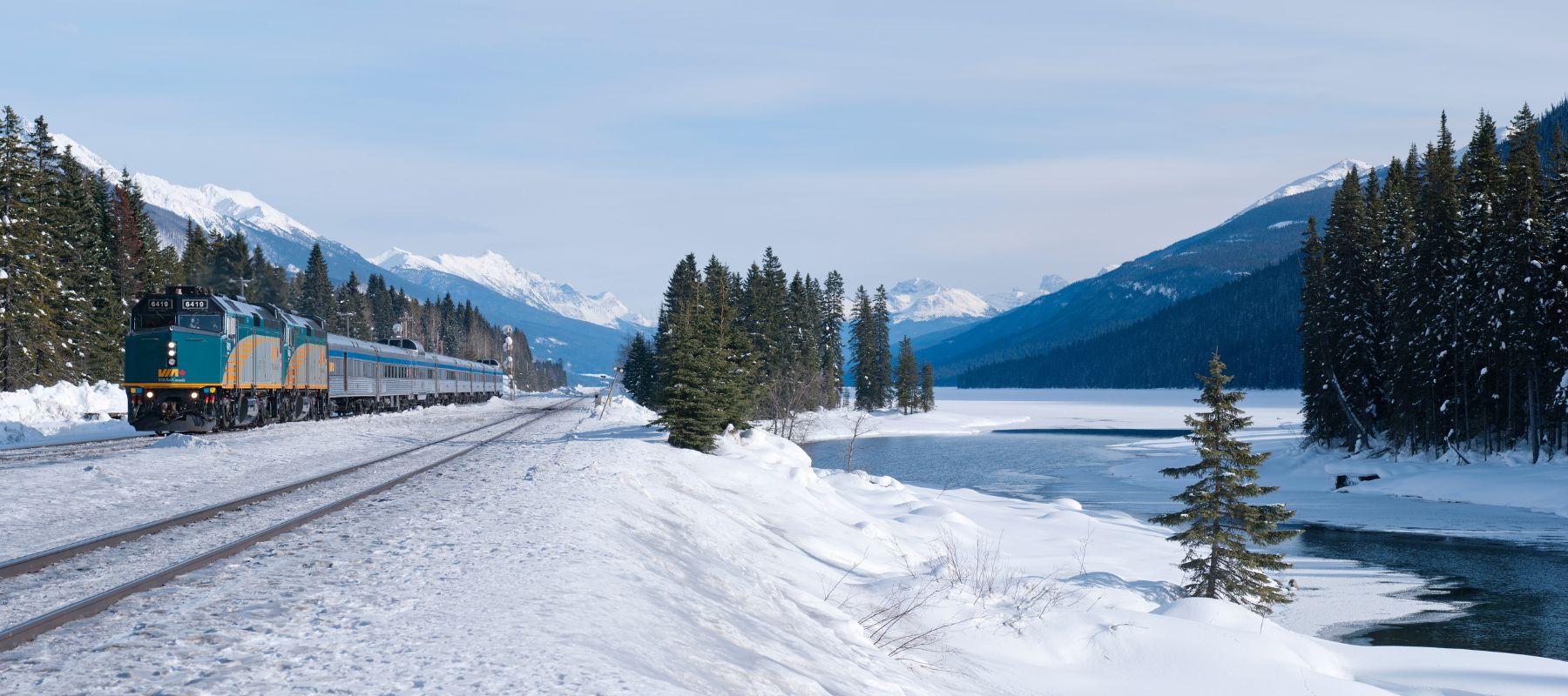 Best Canadian Snow Train Trips