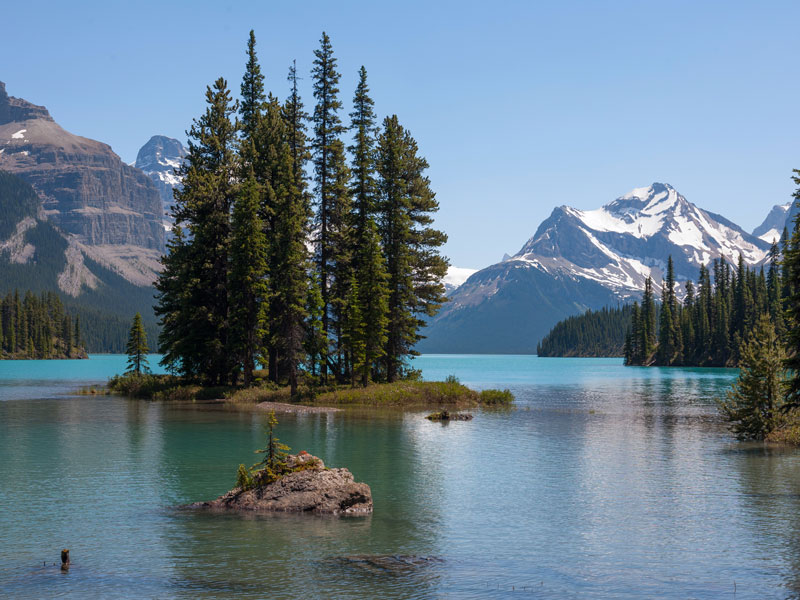Luxury Train to the Canadian Rockies | Jasper Maligne Lake