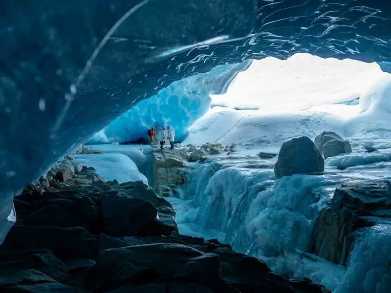 Whistler Winter Vacation | Ultimate Winter Playground | Optional Heli Ice Cave Adventure