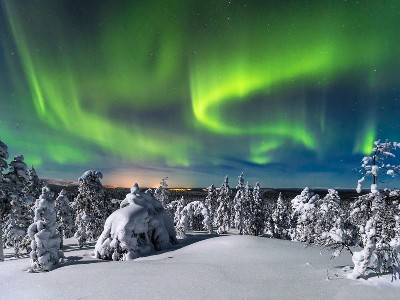 Yukon Northern Lights Tour | A Redefined Night Out